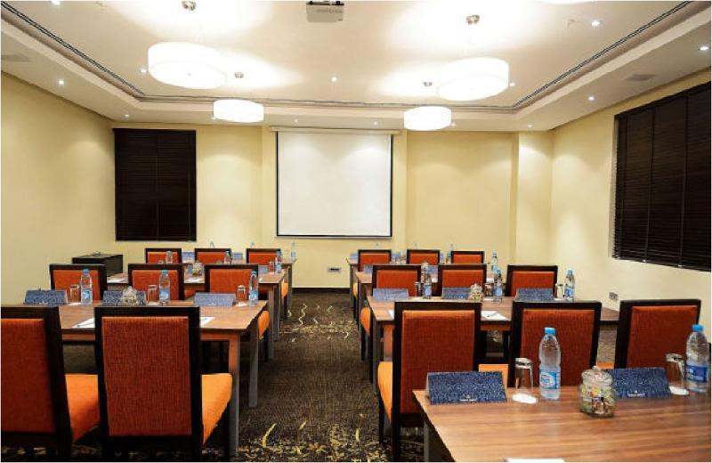 לגוס Protea Hotel By Marriott Ikeja Select מראה חיצוני תמונה