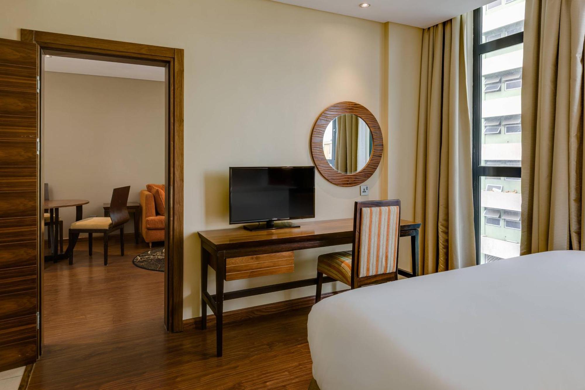 לגוס Protea Hotel By Marriott Ikeja Select מראה חיצוני תמונה